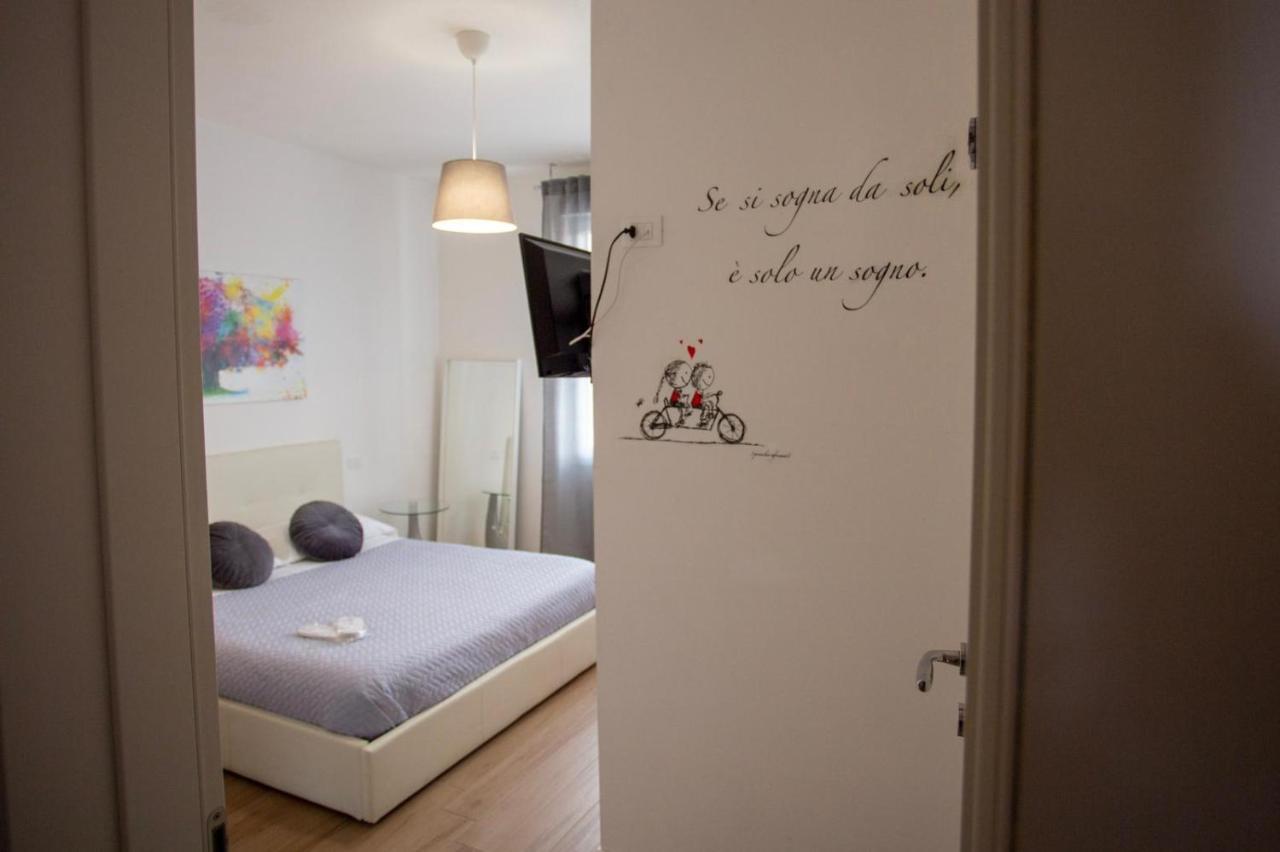 Bed And Breakfast Castello7 San Felice del Benaco Exterior photo